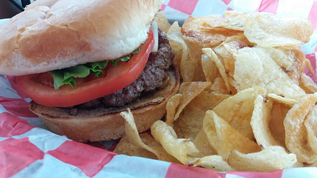 Jonny Bz Dogs and More | restaurant | 701 Wealthy St SE, Grand Rapids, MI 49503, USA | 6165511108 OR +1 616-551-1108