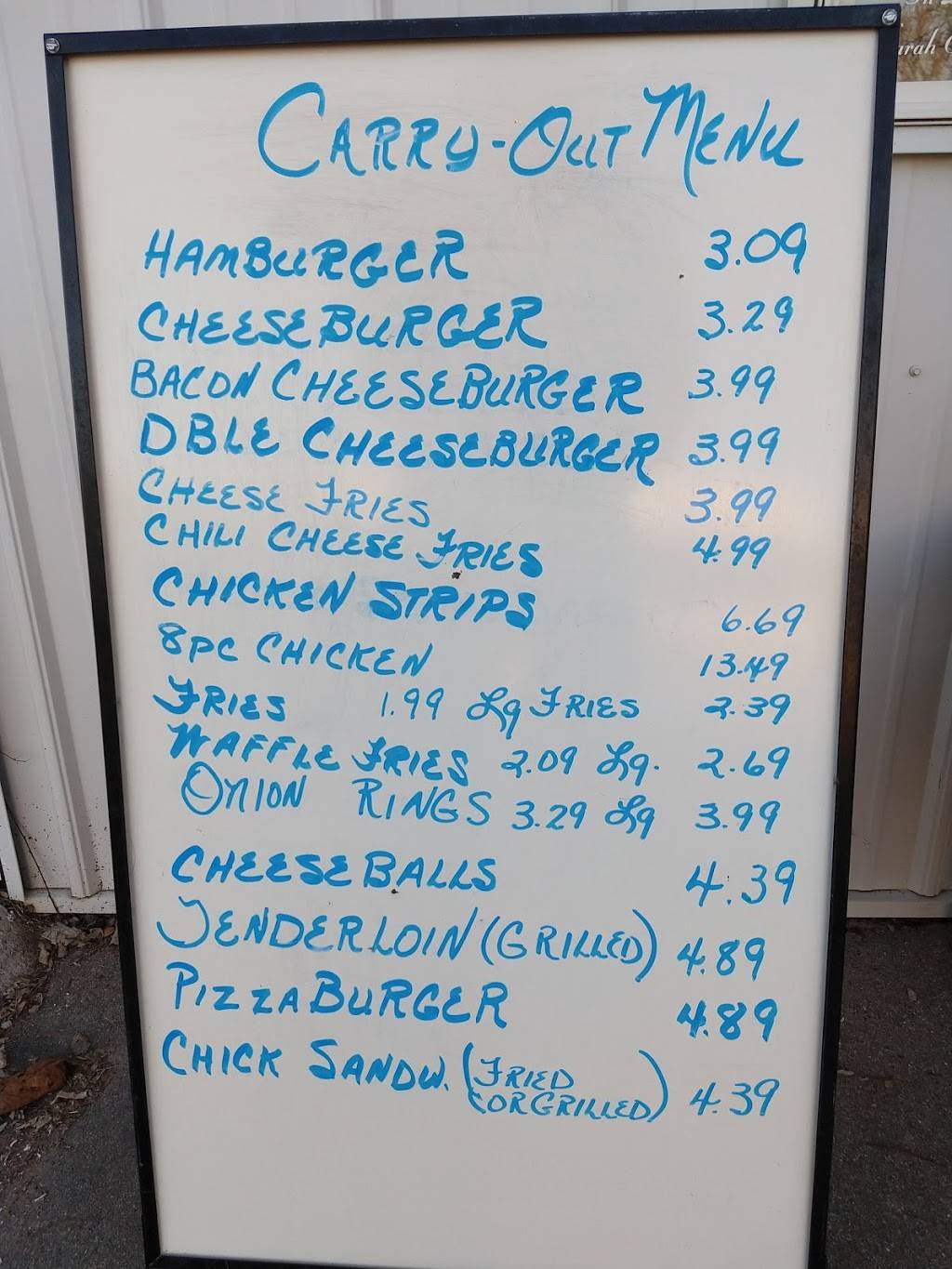 The Dairy Shoppe | restaurant | 617 1st St, Redfield, IA 50233, USA | 5158332815 OR +1 515-833-2815