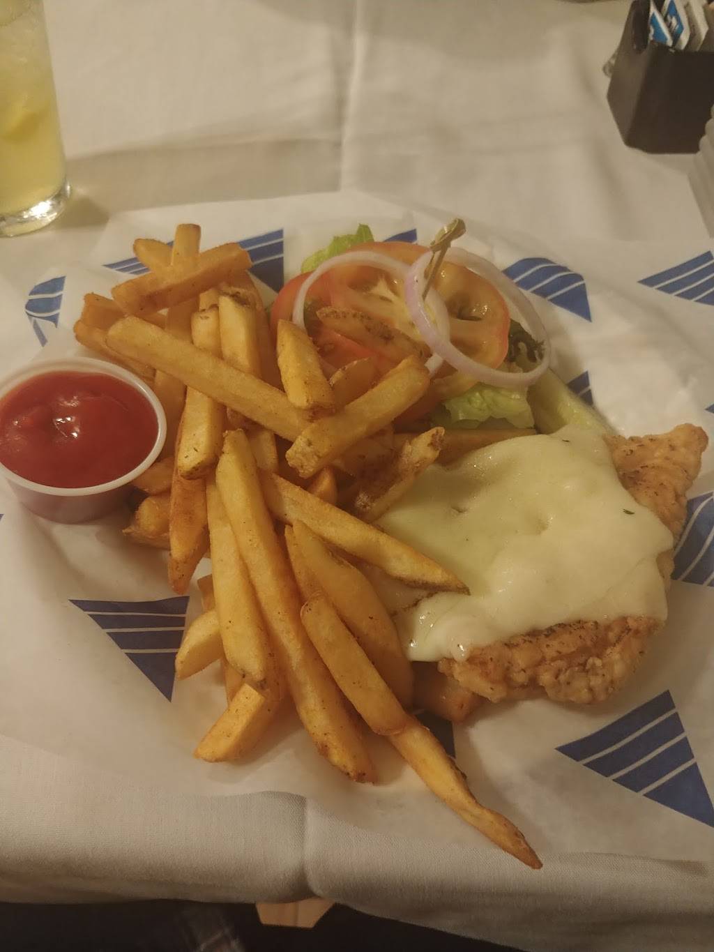 The Fairway Tavern | restaurant | 348 Upper Dummerston Rd, Brattleboro, VT 05301, USA | 8022549864 OR +1 802-254-9864