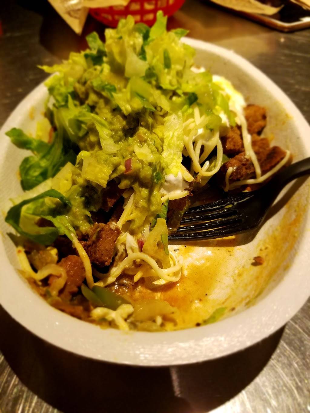 Chipotle Mexican Grill | restaurant | 2711 N Mayfair Rd Ste A, Wauwatosa, WI 53222, USA | 4142586649 OR +1 414-258-6649