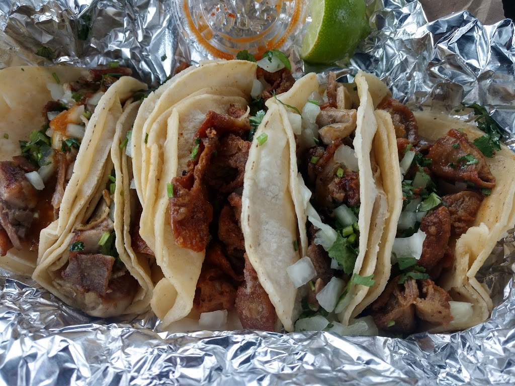 Donut Hole | restaurant | 8582 E Frontage Rd, Prescott Valley, AZ 86314, USA | 9287726023 OR +1 928-772-6023