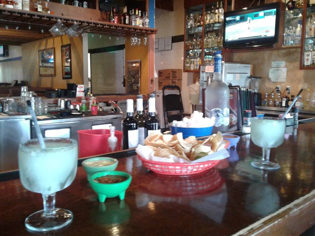 Los Cucos Mexican Restaurant | restaurant | 1310 E Common St, New Braunfels, TX 78130, USA | 8306248770 OR +1 830-624-8770