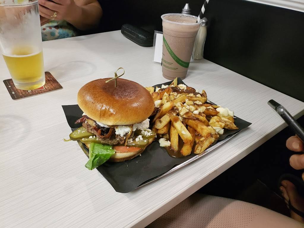 Olympus Burger | restaurant | 55 Mill St S, Port Hope, ON L1A 2S7, Canada | 9058854637 OR +1 905-885-4637