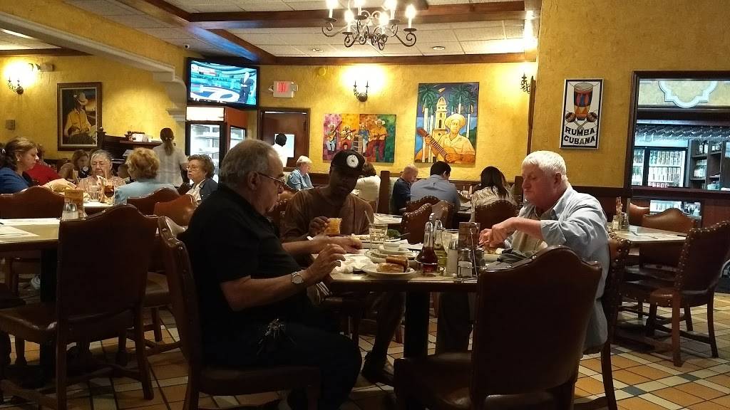 La Carreta | restaurant | 8650 Bird Rd, Miami, FL 33155, USA | 3055538383 OR +1 305-553-8383
