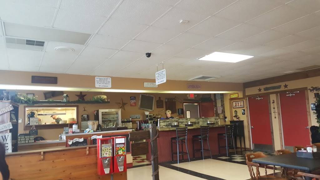 Royal Star Diner | restaurant | 100 S 15th St, Sebring, OH 44672, USA | 3309382820 OR +1 330-938-2820