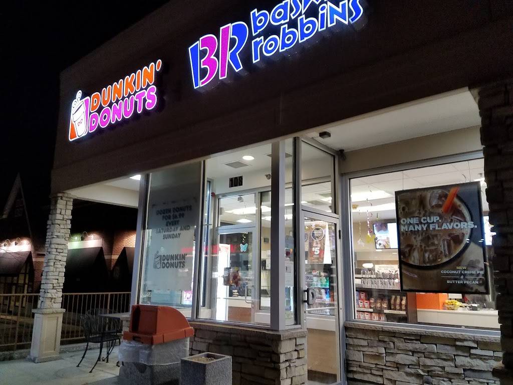 Dunkin | cafe | 108 S Northwest Hwy, Barrington, IL 60010, USA | 8473813808 OR +1 847-381-3808