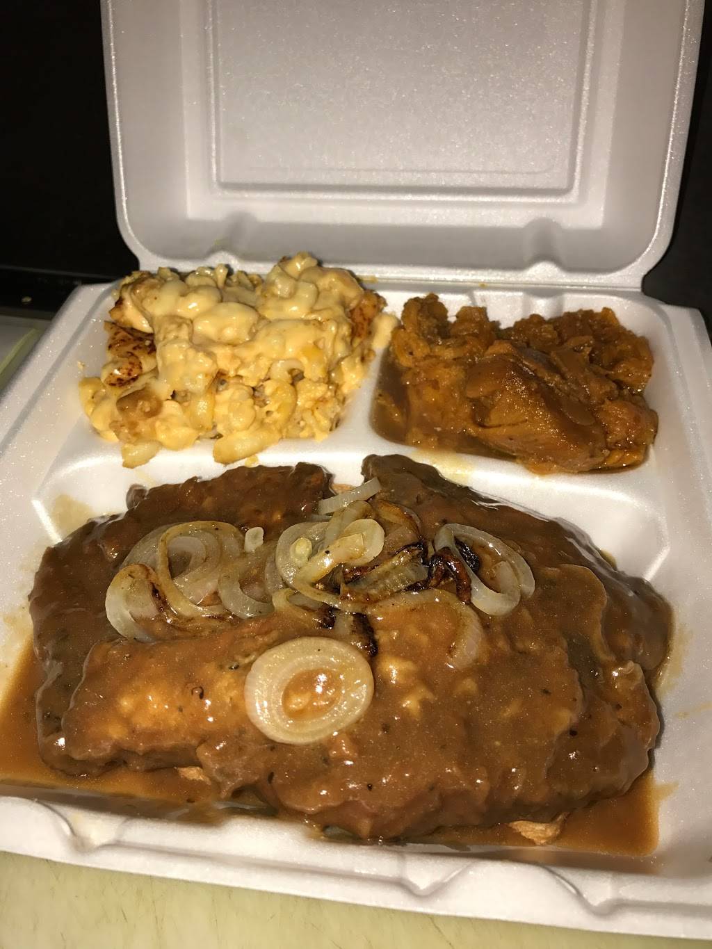 Unks Grub | restaurant | 810 S Irvine Ave, Sharon, PA 16146, USA | 7249794259 OR +1 724-979-4259