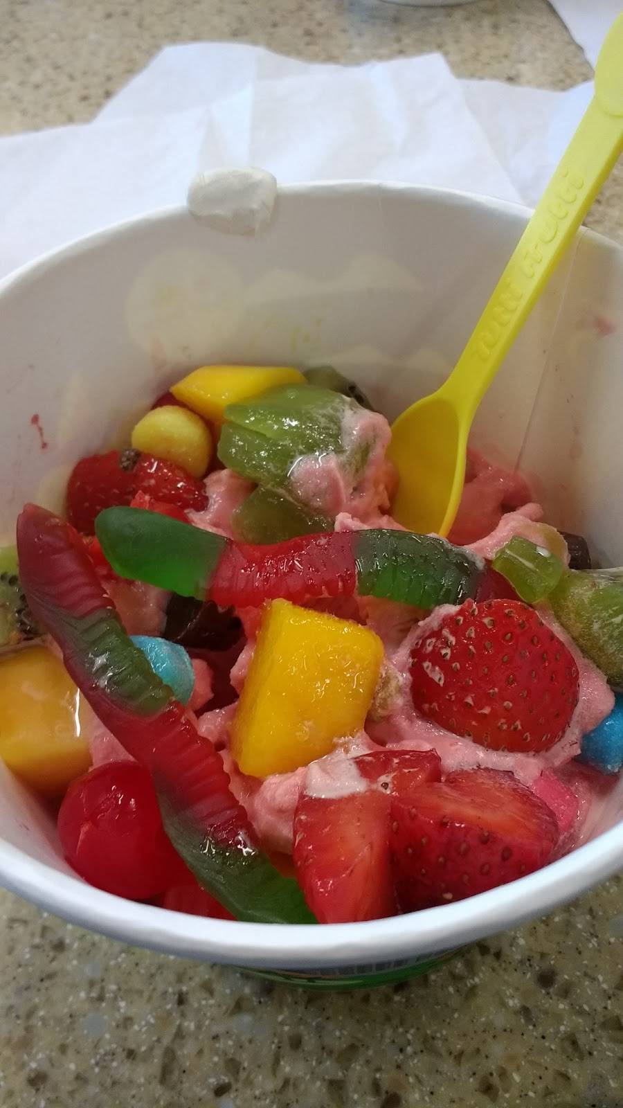 TOGOS Sandwiches | meal takeaway | 517 W E El Monte Way, Dinuba, CA 93618, USA | 5595916300 OR +1 559-591-6300