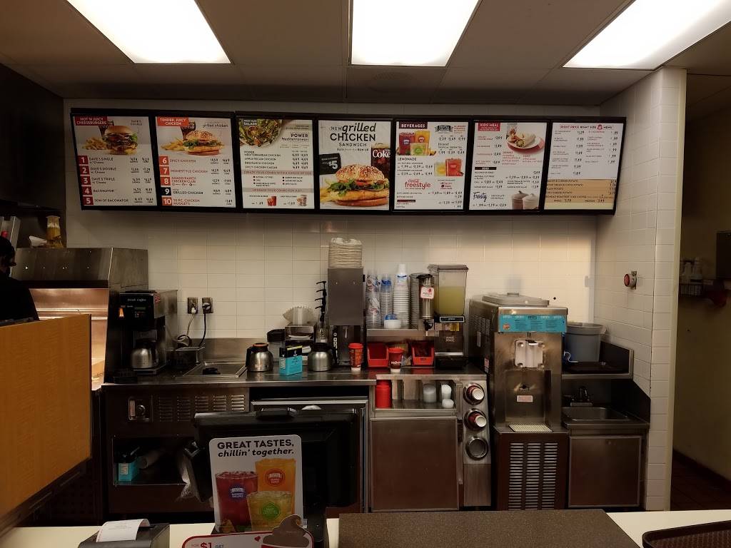Wendys | restaurant | 8699 Bluejacket, Lenexa, KS 66214, USA | 9134927134 OR +1 913-492-7134