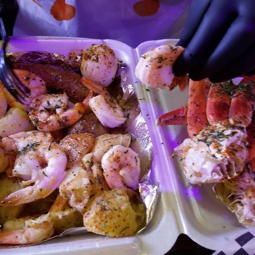 Krab Kingz 7 | restaurant | 102 N McKinney St, Richardson, TX 75081, USA | 6824448381 OR +1 682-444-8381