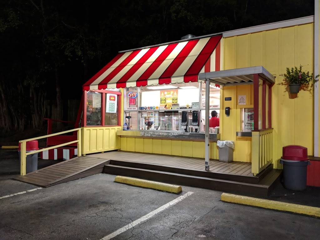 Snoopys Hot Dogs & More | restaurant | 1931 Wake Forest Rd, Raleigh, NC 27608, USA | 9198330992 OR +1 919-833-0992