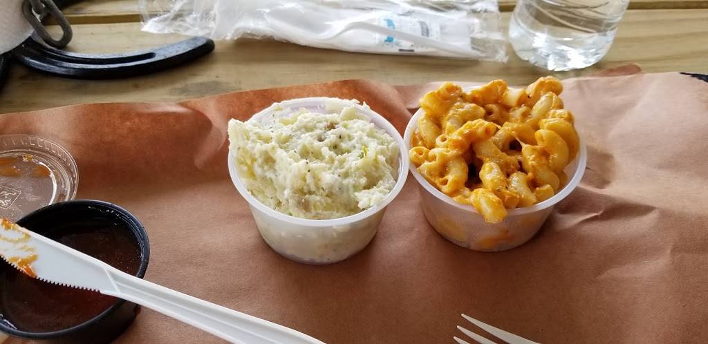 James Bright BBQ And Catering | restaurant | 524 A N. Main, Highlands, TX 77562, USA | 8322627558 OR +1 832-262-7558