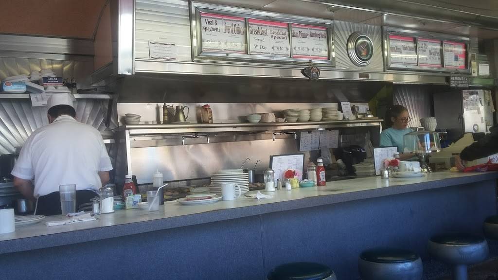 Als Diner | restaurant | 14 Yelle St, Chicopee, MA 01013, USA | 4135343607 OR +1 413-534-3607