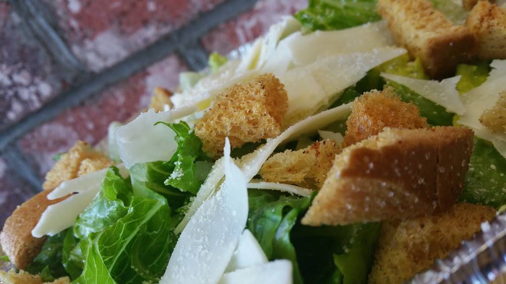 Pizzaholic | meal takeaway | 10750 Glenoaks Blvd #3, Pacoima, CA 91331, USA | 8188904444 OR +1 818-890-4444