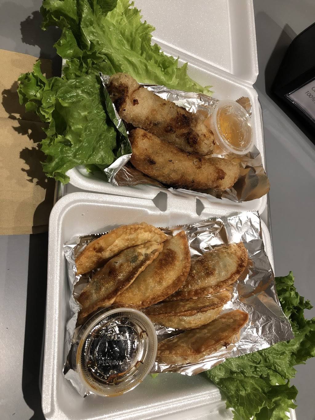 4 Sisters Asian Snack Bar | restaurant | 43670 Greenway Corporate Dr #106, Ashburn, VA 20147, USA | 5715103978 OR +1 571-510-3978