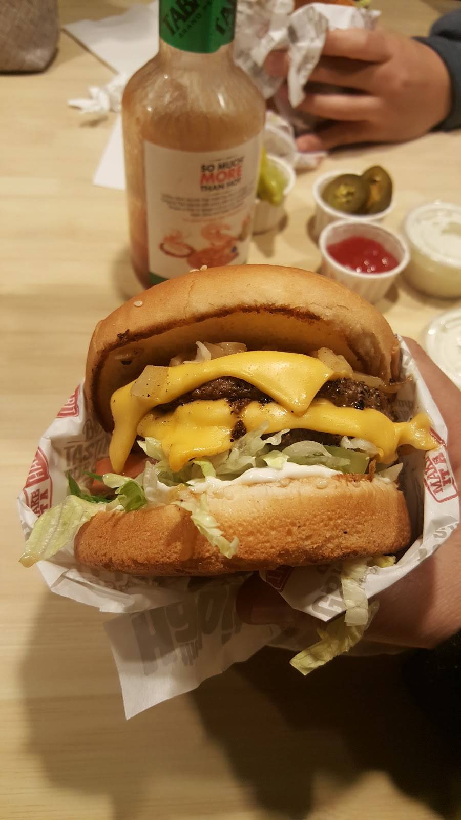 The Habit Burger Grill | meal takeaway | 5968 Orangethorpe Ave, Buena Park, CA 90620, USA | 7146900336 OR +1 714-690-0336