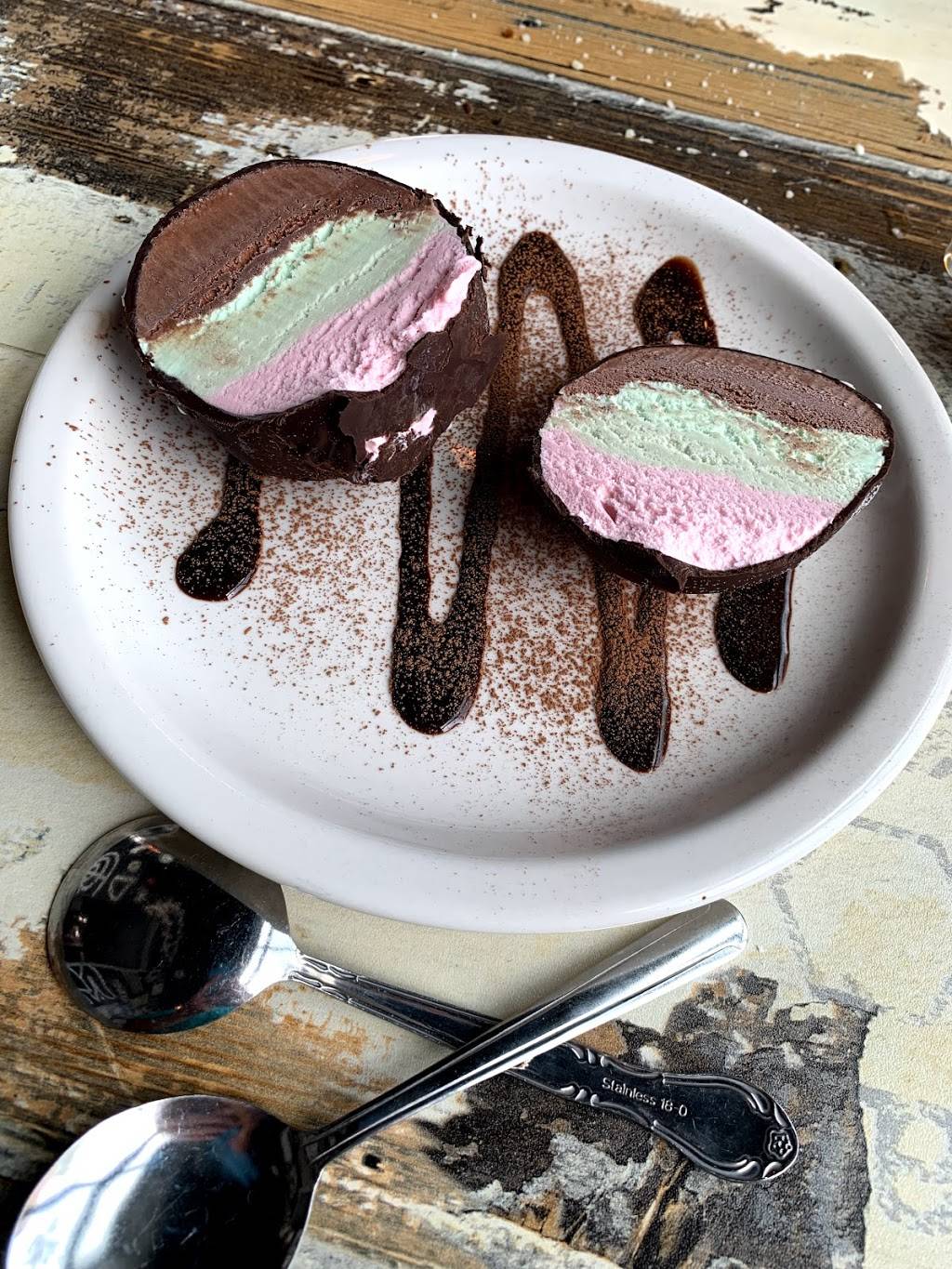 Da vinci pizza and pasta | restaurant | 250 S Washington St, Bloomington, IN 47408, USA | 8128221887 OR +1 812-822-1887