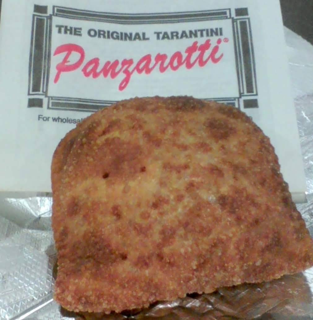 The Famous Napoli Pizza | restaurant | 944 E Passyunk Ave, Philadelphia, PA 19147, USA | 2153363833 OR +1 215-336-3833