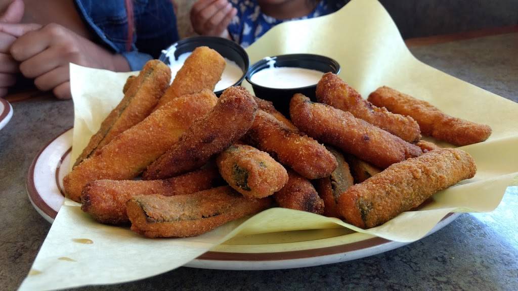 Toms Famous Family Restaurant | restaurant | 505 W 5th Ave, Escondido, CA 92025, USA | 7607372377 OR +1 760-737-2377