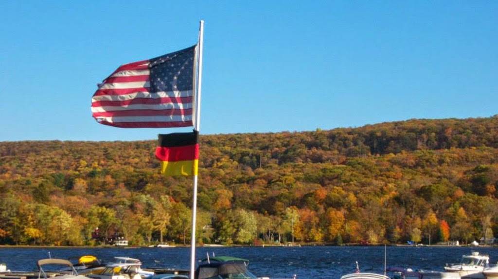 Breezy point inn | restaurant | 620 Jersey Ave, Greenwood Lake, NY 10925, USA | 8454778100 OR +1 845-477-8100