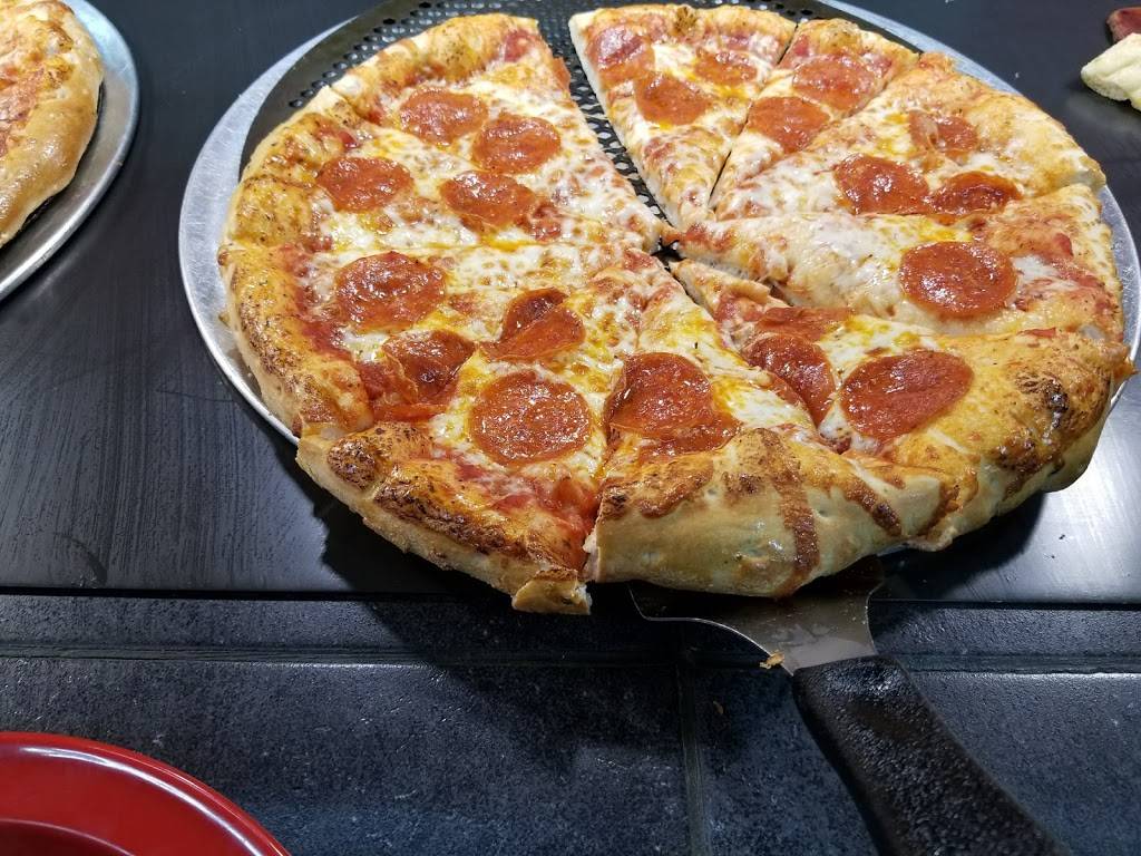 Cicis Pizza buffet | meal takeaway | 127 Irving Park Rd, Streamwood, IL 60107, USA | 6308556499 OR +1 630-855-6499