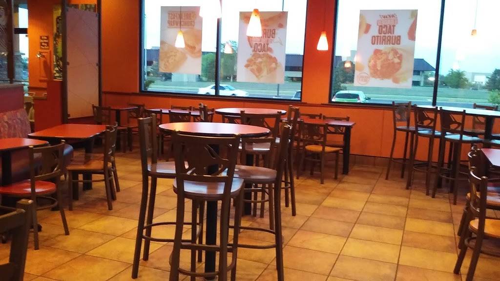 Taco Bell | meal takeaway | 5704 Northwest Expy, Warr Acres, OK 73132, USA | 4057210658 OR +1 405-721-0658