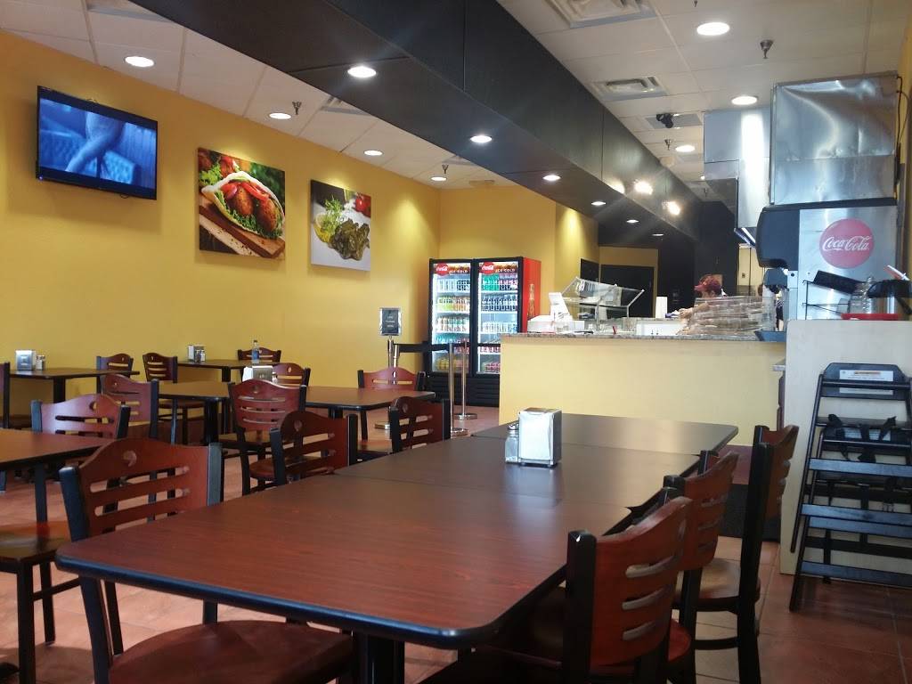 Chic-N-Gyro | restaurant | 520 West State Road 436 #1112, Altamonte Springs, FL 32714, USA | 4075438484 OR +1 407-543-8484