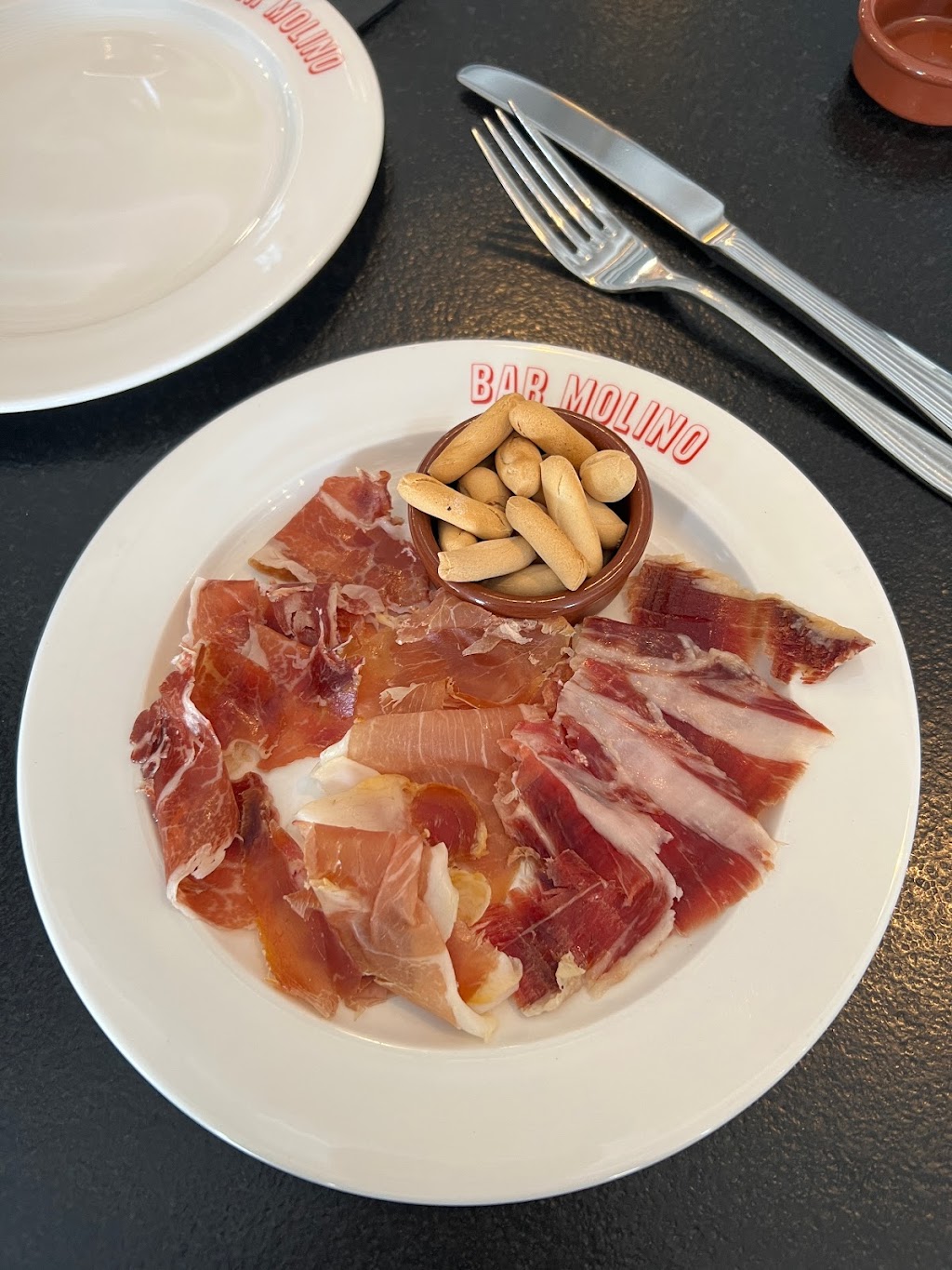 Bar Molino | restaurant | 1538 Hendricks Ave Suite 2, Jacksonville, FL 32207, USA | 9046835685 OR +1 904-683-5685