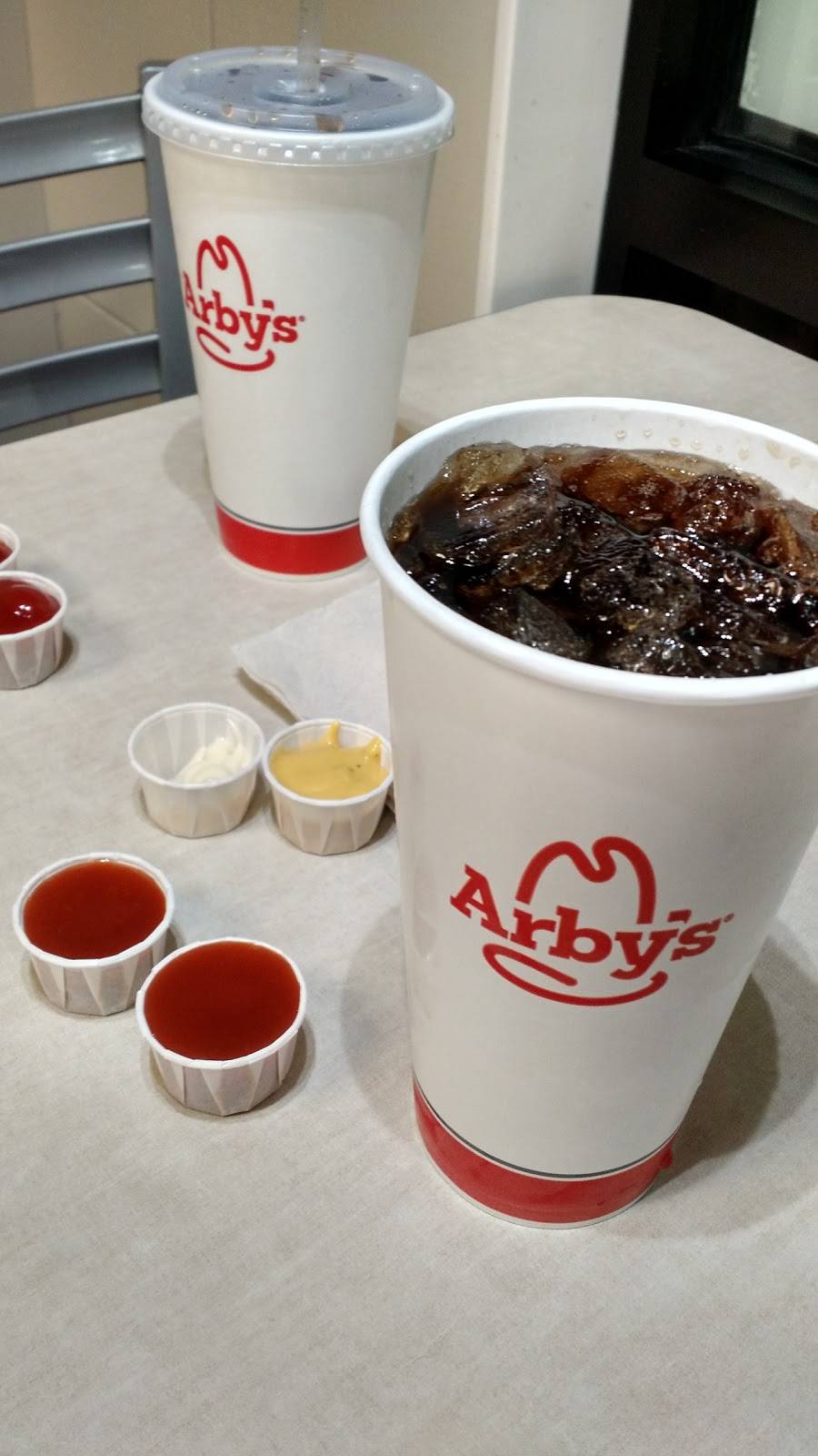 Arbys | meal takeaway | 1896 N 2000 W, Clinton, UT 84015, USA | 8017737337 OR +1 801-773-7337