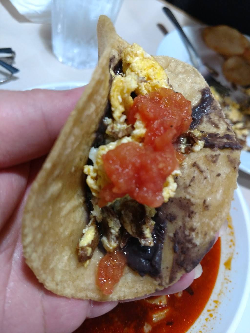 Amanecer Mexicano | restaurant | 2418 E Michigan Ave, Lansing, MI 48912, USA | 5175744461 OR +1 517-574-4461