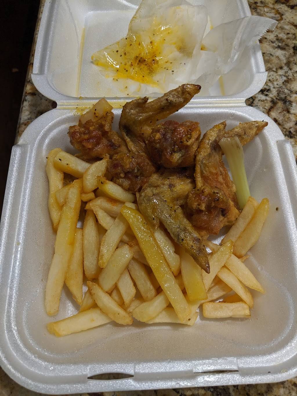 Fusion Wings | restaurant | 7980 Rockbridge Rd SW suite b, Lithonia, GA 30058, USA | 7706747004 OR +1 770-674-7004