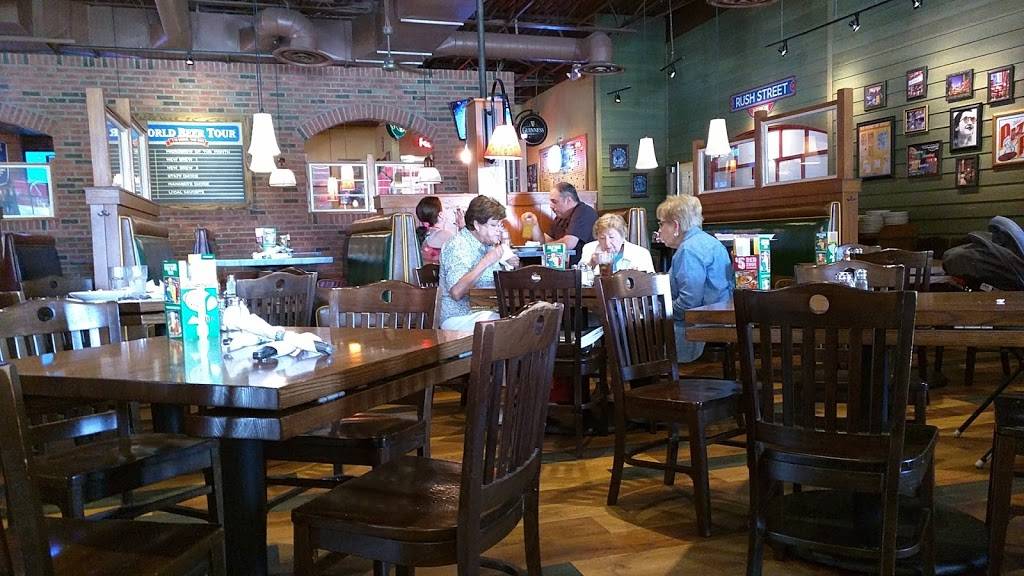 Old Chicago Pizza and Taproom | restaurant | 9010 Taylorsville Rd, Louisville, KY 40299, USA | 5023017700 OR +1 502-301-7700