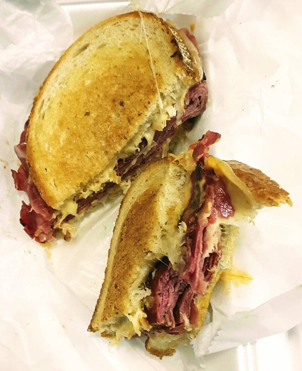 New Wayne Pizza | restaurant | 109 S Wayne Ave, Wayne, PA 19087, USA | 6106882301 OR +1 610-688-2301