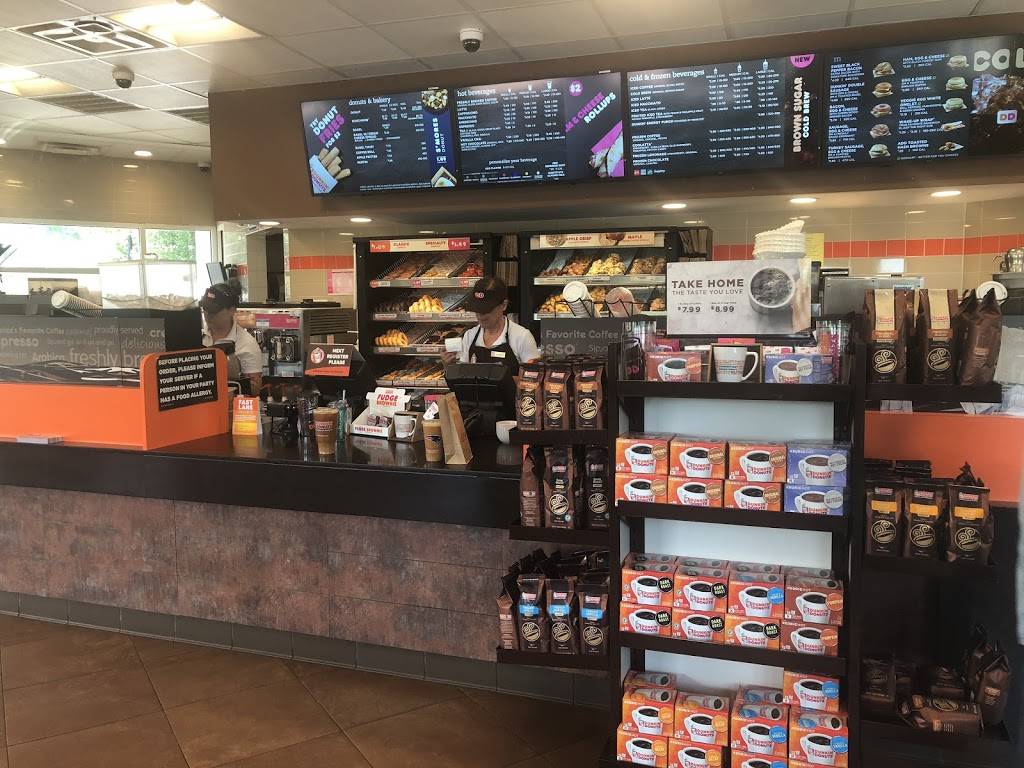 Dunkin | bakery | 563 Providence-New London Turnpike, North Stonington, CT 06359, USA | 8605995282 OR +1 860-599-5282