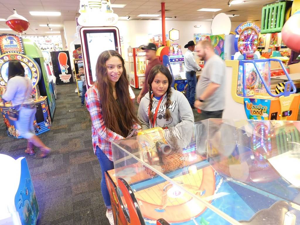 Chuck E. Cheese | restaurant | 700 S Telshor Blvd, Las Cruces, NM 88011, USA | 5755213624 OR +1 575-521-3624
