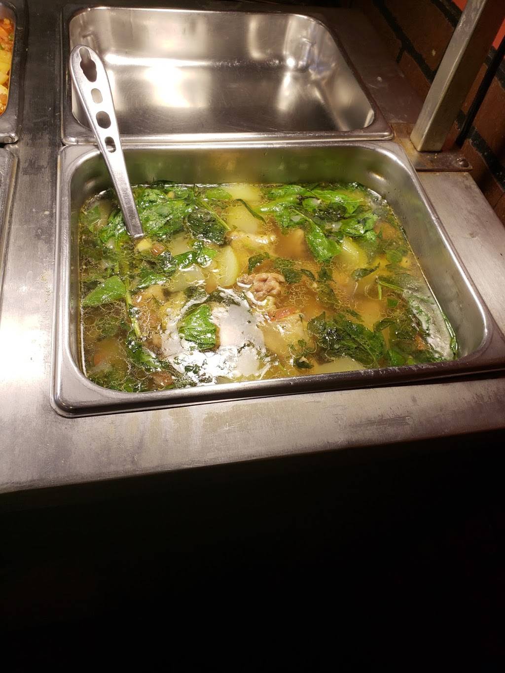 Bahay Kubo | restaurant | 3020 Minnesota Dr # 13, Anchorage, AK 99517, USA | 9078911278 OR +1 907-891-1278