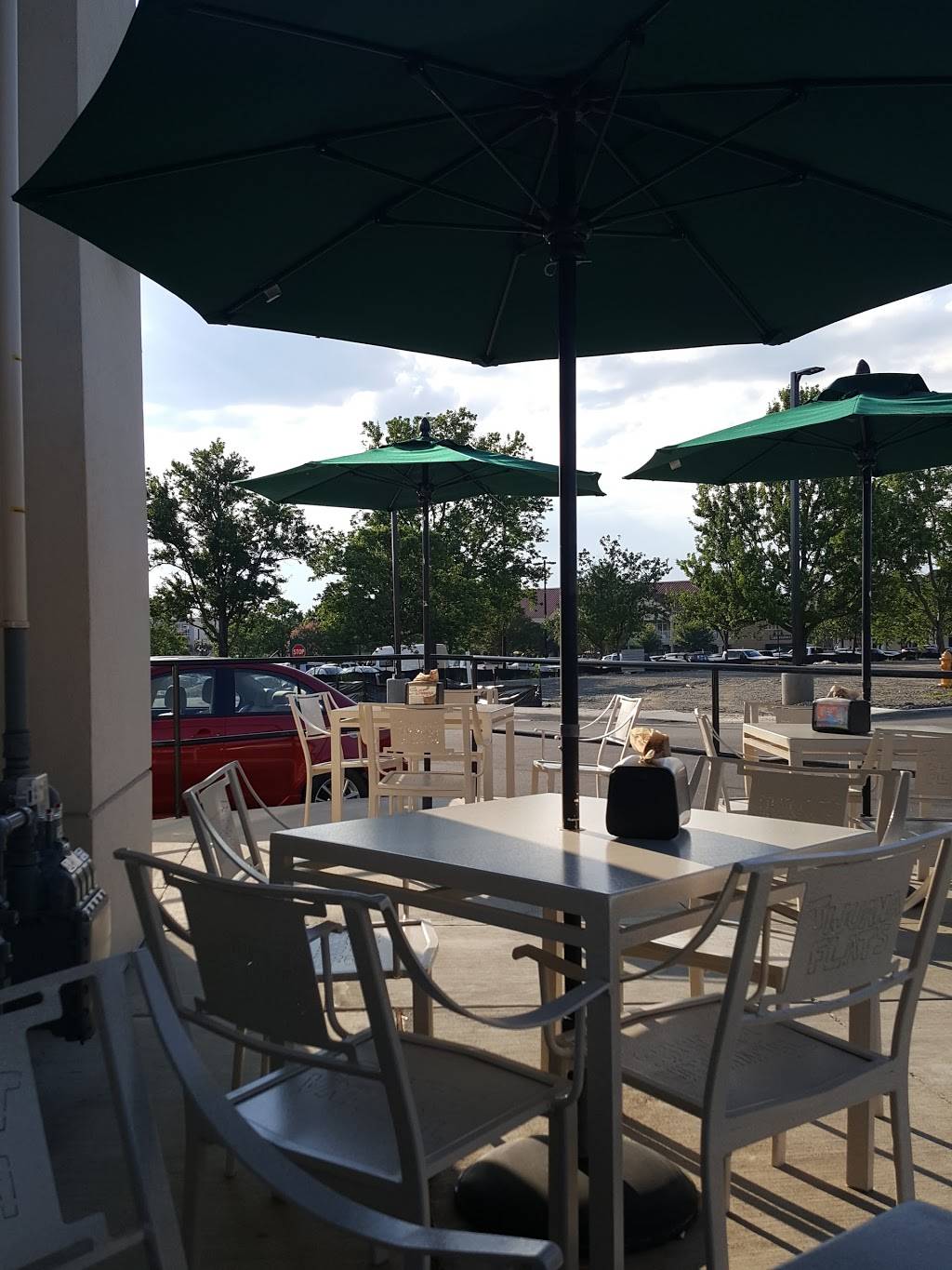 Tijuana Flats | restaurant | UNCC (University of North Carolina at Charlotte) 8926, J M Keynes Dr ste b, Charlotte, NC 28262, USA | 7046265799 OR +1 704-626-5799