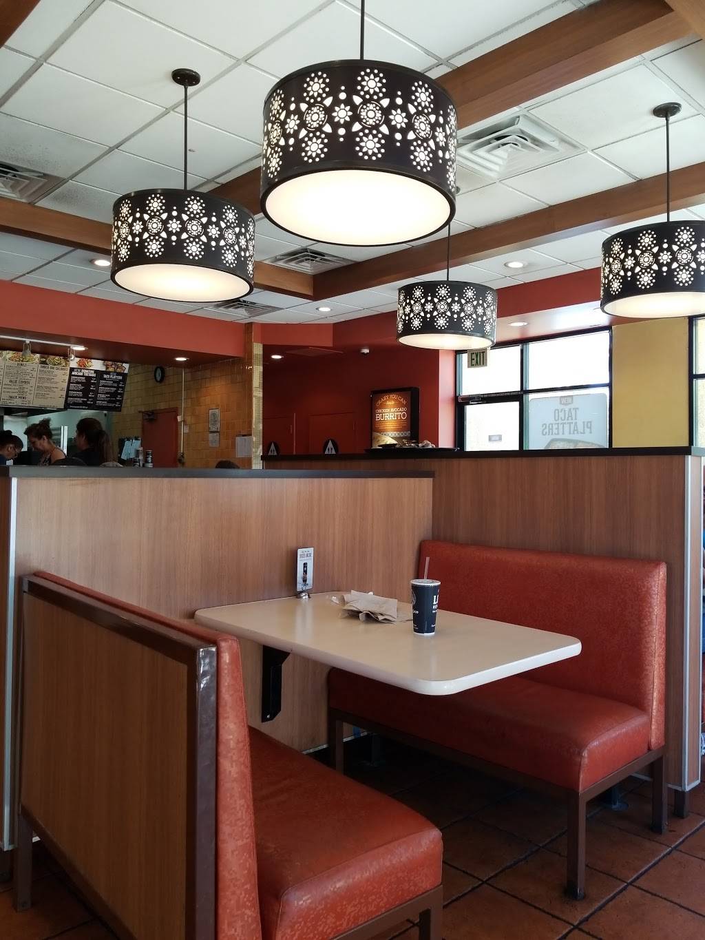 El Pollo Loco | restaurant | 2750 Camino Dos Rios, Newbury Park, CA 91320, USA | 8054809050 OR +1 805-480-9050