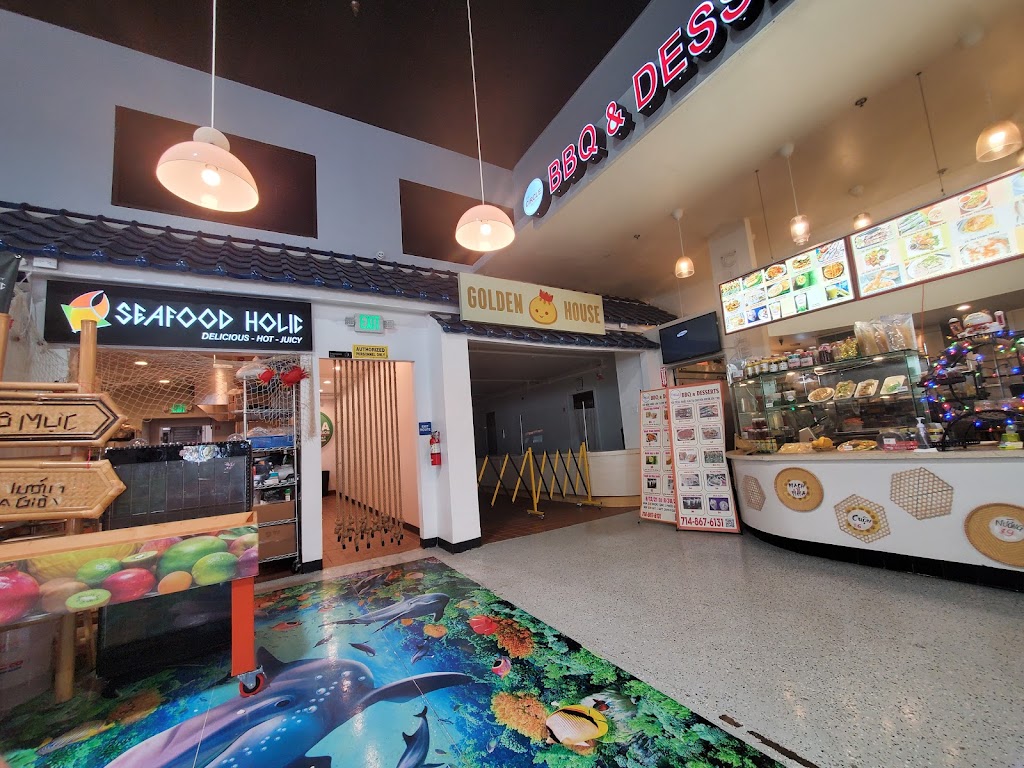 The Circle BBQ & dessert | restaurant | 9772 Garden Grove Blvd, Garden Grove, CA 92844, USA | 7148676131 OR +1 714-867-6131