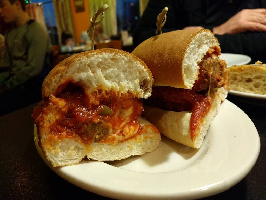 Mirabitos Italian | restaurant | 40 Sugar Creek Ln, North Liberty, IA 52317, USA | 3194591342 OR +1 319-459-1342