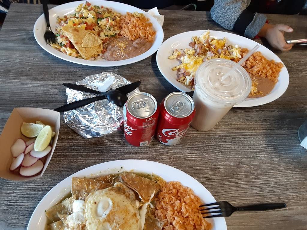 Tacos El Trompo "A Mexican Tradition" | restaurant | 1879 Logan Ave suite c, San Diego, CA 92113, USA | 6198440200 OR +1 619-844-0200