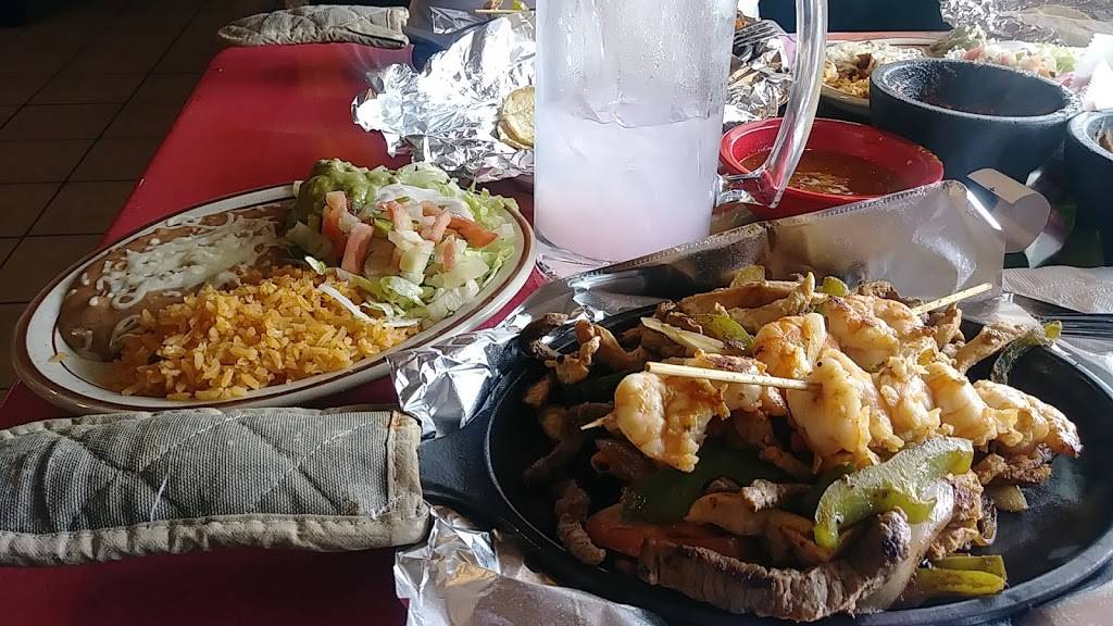 Cancun Mexican Grill | restaurant | 1071 Old U.S. 27, St Johns, MI 48879, USA | 9892275800 OR +1 989-227-5800