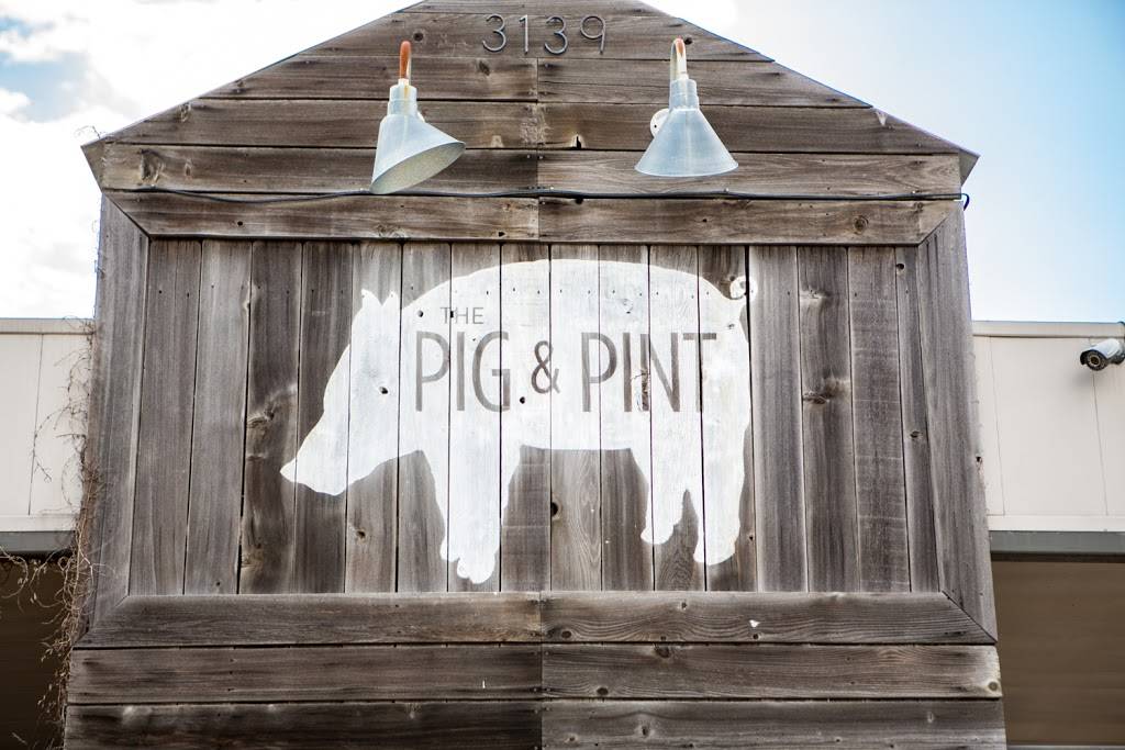The Pig & Pint | restaurant | 3139 N State St, Jackson, MS 39216, USA | 6013266070 OR +1 601-326-6070