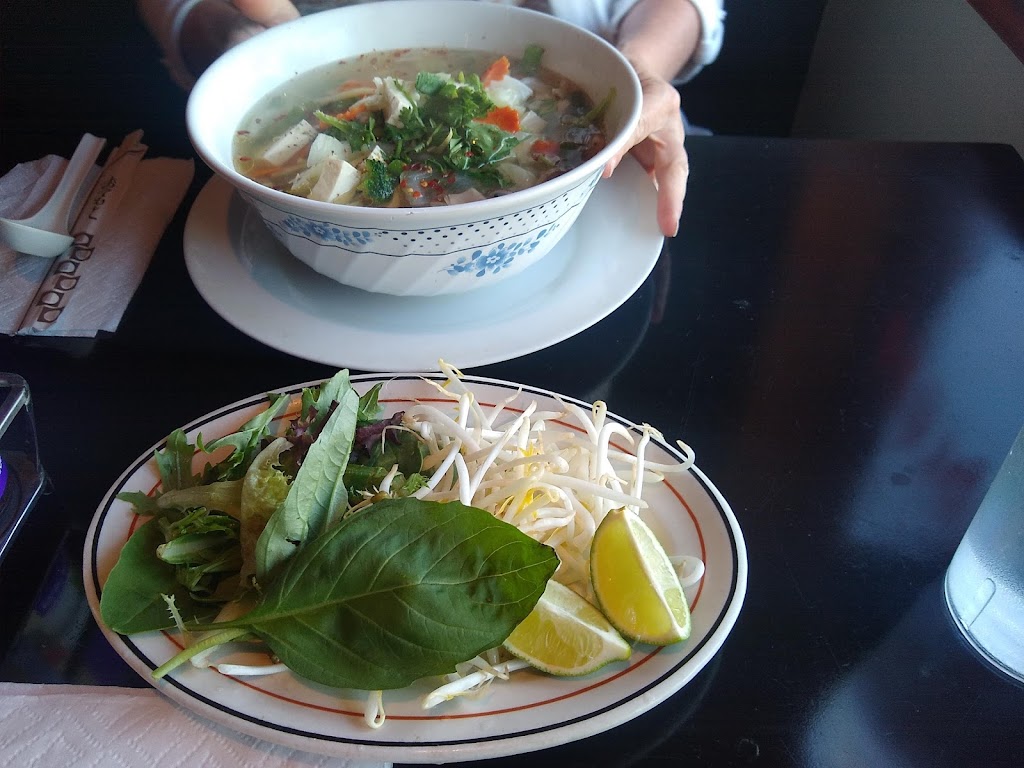 Bangkok | restaurant | 50 S Main St, Willits, CA 95490, USA | 7075106611 OR +1 707-510-6611