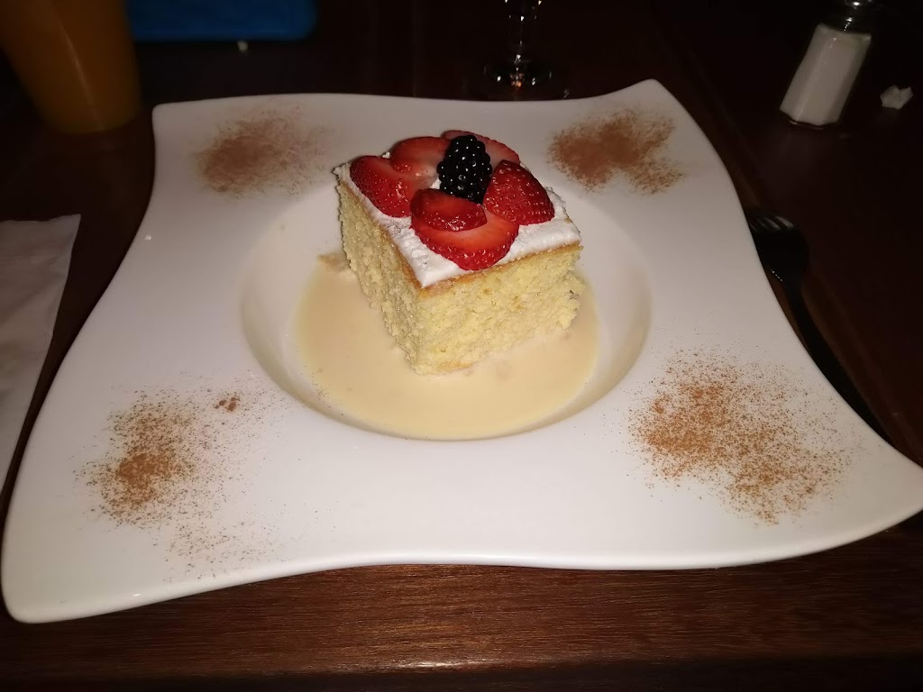 Angelas Cafe Eagle Hill | restaurant | 131 Lexington St, Boston, MA 02128, USA | 6175674972 OR +1 617-567-4972