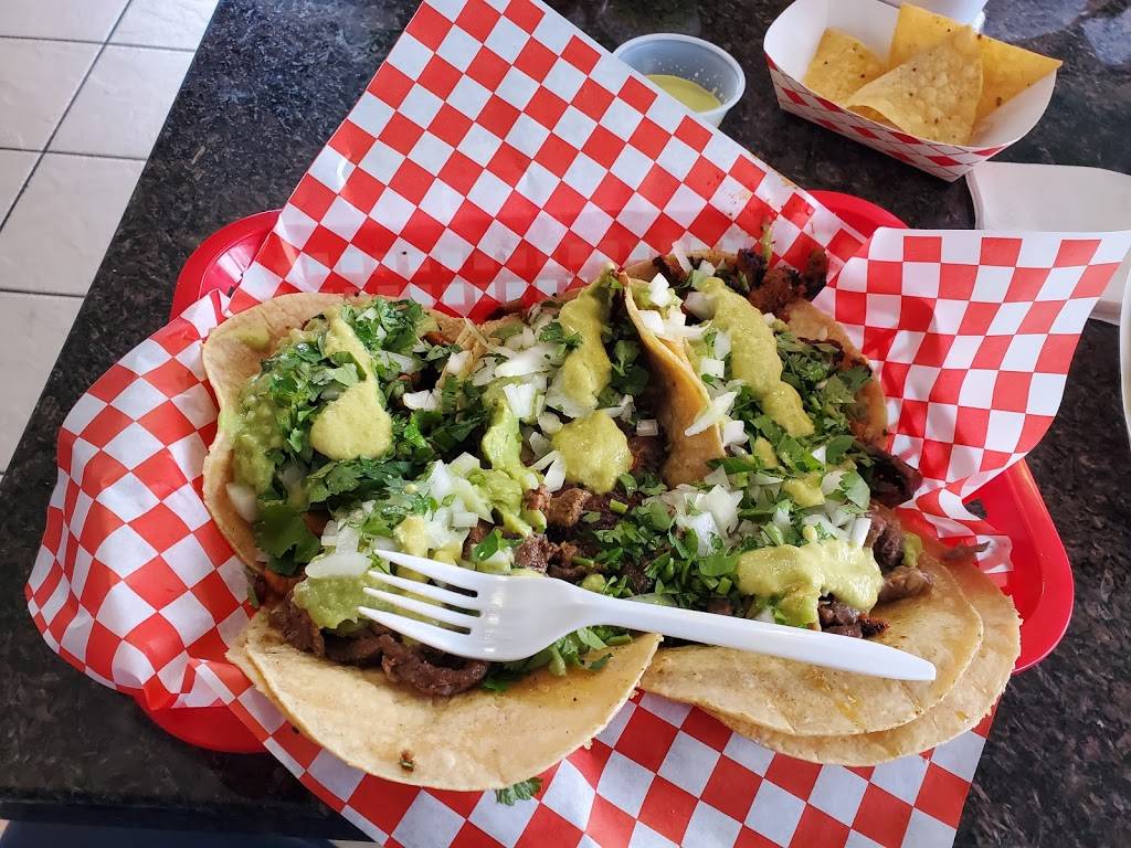 Sayulitas Mexican Food | restaurant | 630 Nordahl Rd Suite Q, San Marcos, CA 92069, USA | 7604808361 OR +1 760-480-8361