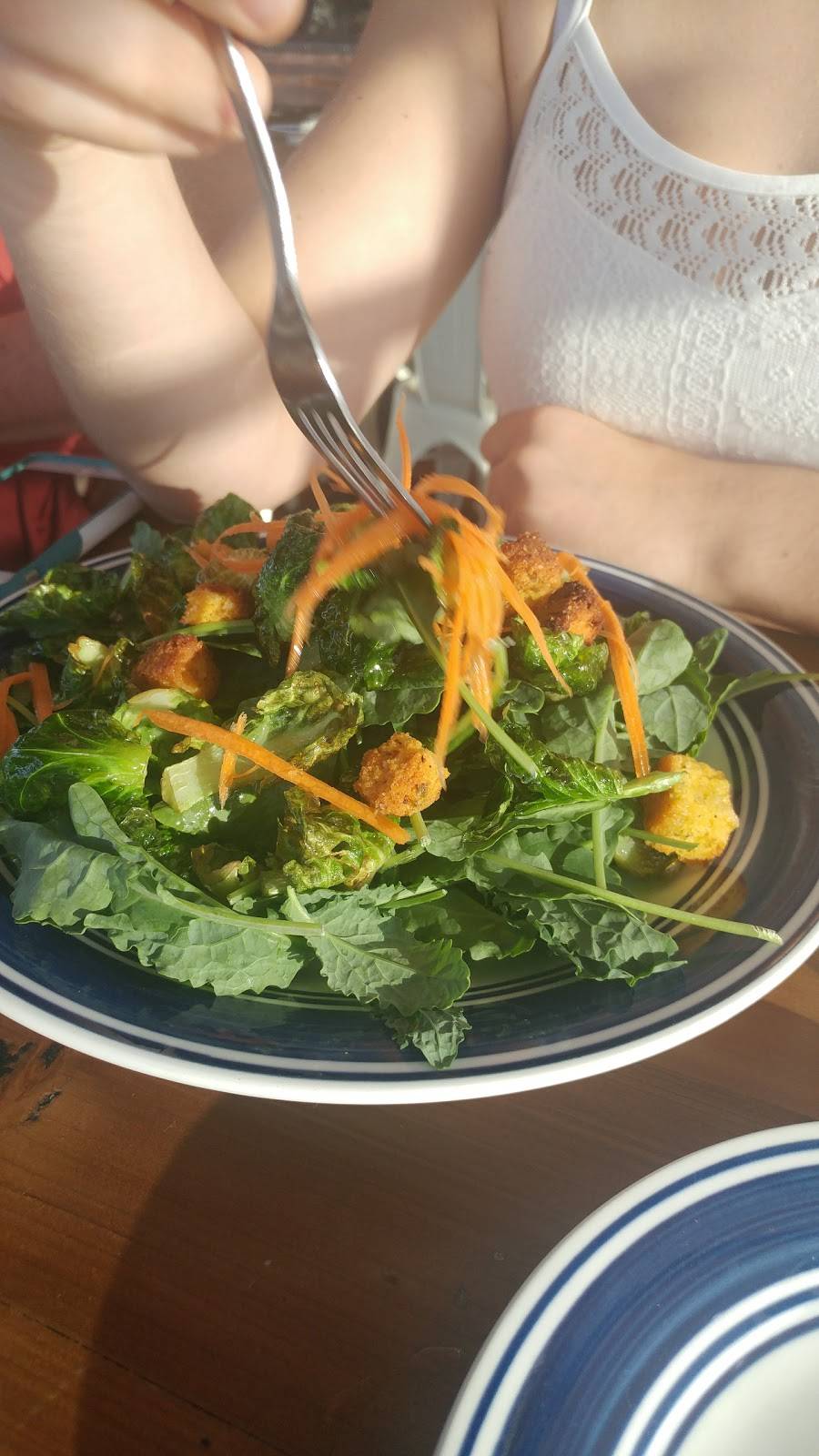 Cooter Browns Twisted Southern Kitchen and Bourbon Bar | restaurant | 70 Rehoboth Ave, Rehoboth Beach, DE 19971, USA | 3025672132 OR +1 302-567-2132