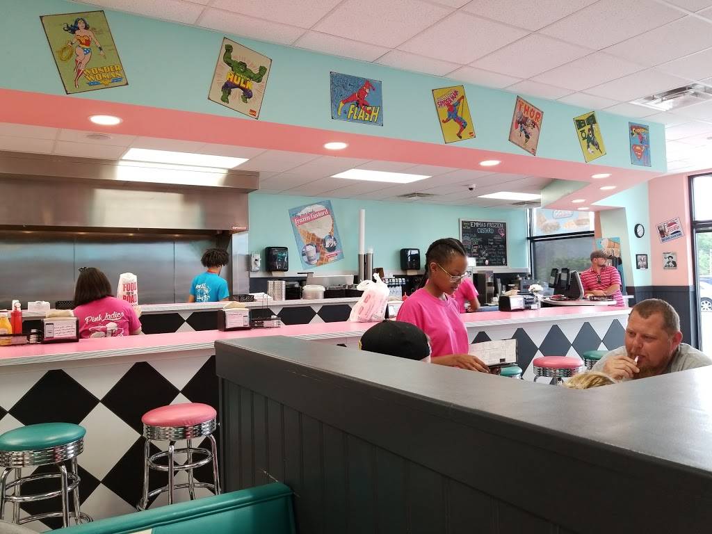 Hwy 55 Burgers Shakes & Fries | restaurant | 5420 IN-62 #500, Jeffersonville, IN 47130, USA | 8127250025 OR +1 812-725-0025