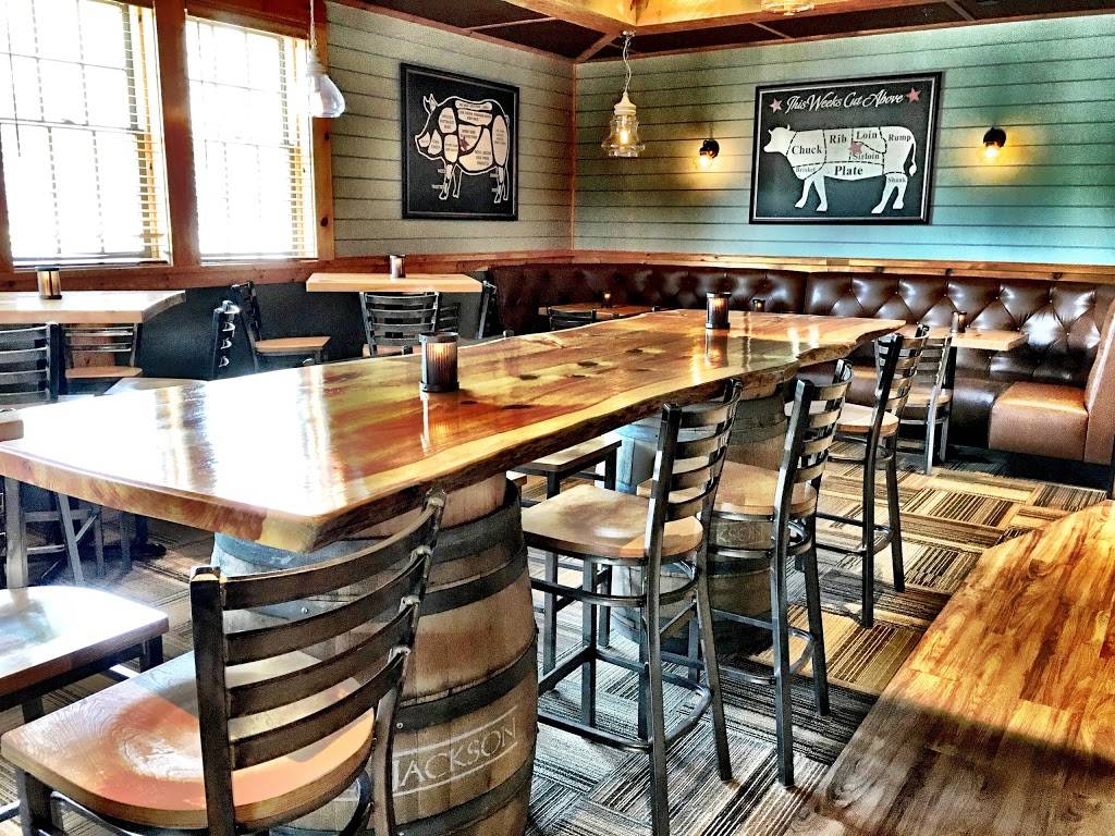 Canoe Restaurant | restaurant | 216 S River Rd, Bedford, NH 03110, USA | 6039358070 OR +1 603-935-8070