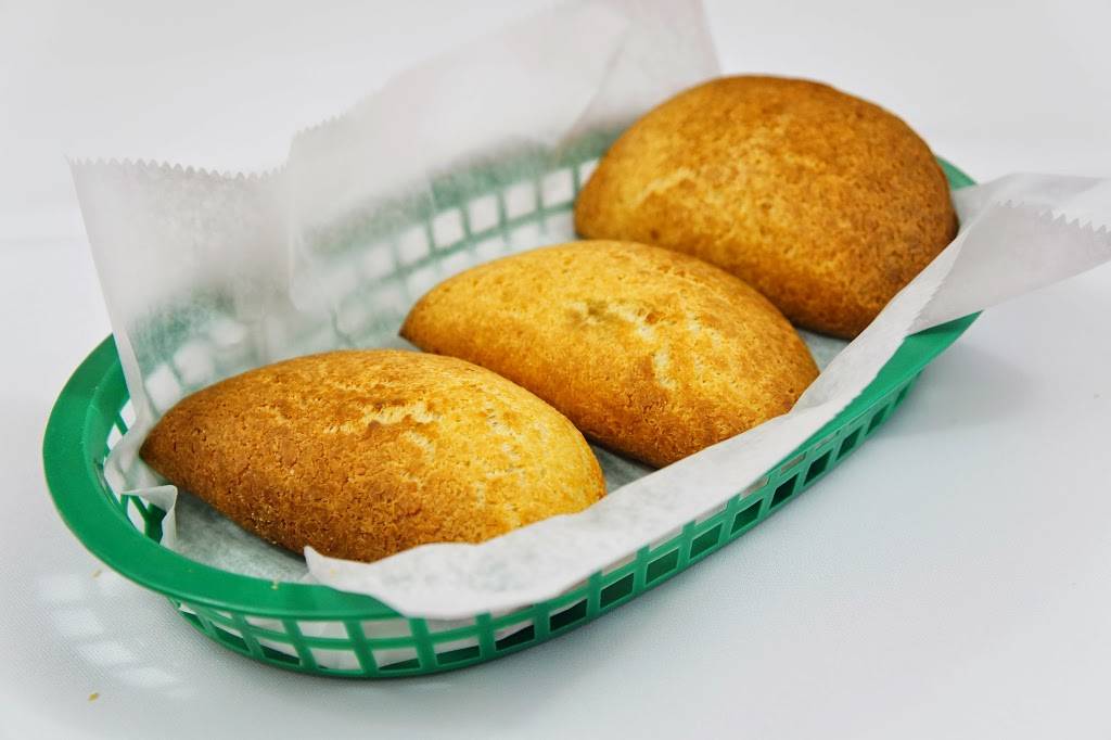 LOS CRIOLLOS | restaurant | 5 S Main St, Wharton, NJ 07885, USA | 9733436309 OR +1 973-343-6309